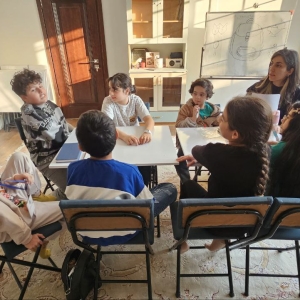 photo_5972291298452507639_y